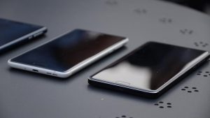 best_upcoming_phones