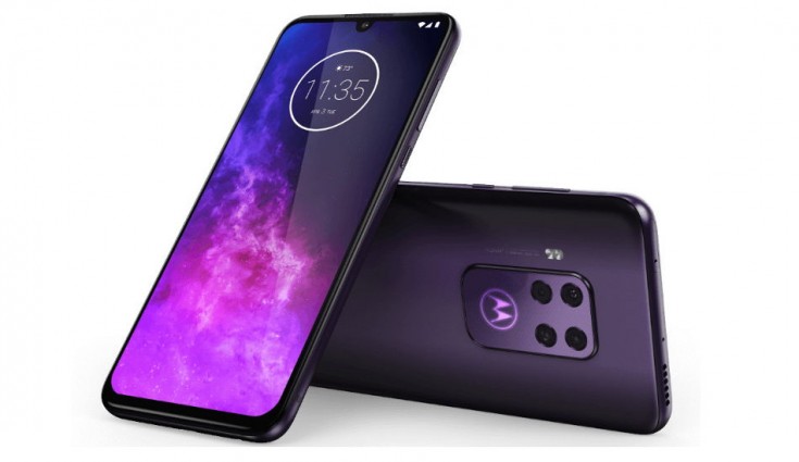 Motorola One Zoom